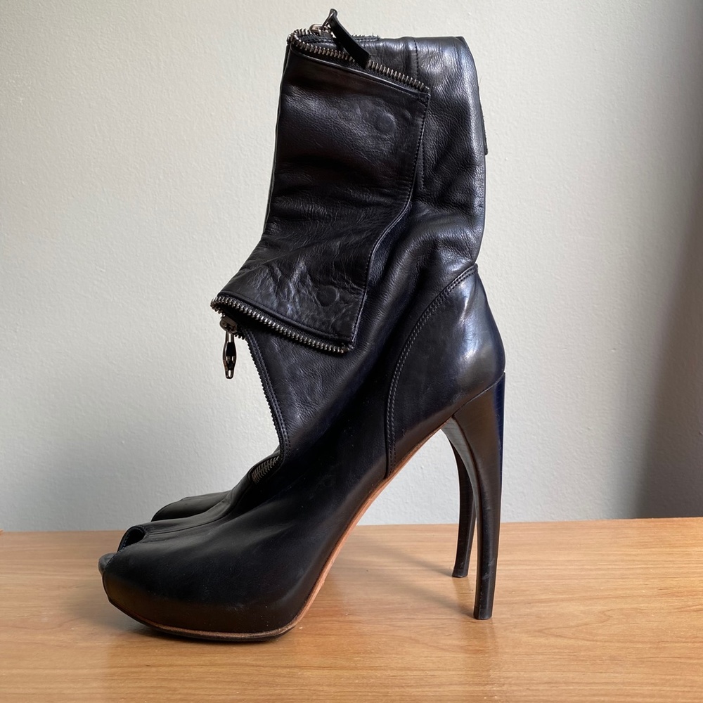 Alexander McQueen Open Toe Ankle High Heel Boots Size 39.5 - Picture 5 of 16